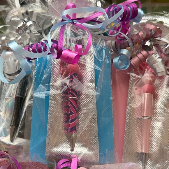 💐🩷💐 BLINGED OUT CUSTOM PEN AND NOTEPAD BUNDLE 💐🩷💐 - Picture 14 of 16